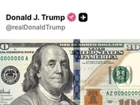 Tổng thống Mỹ Trump công bố mẫu tờ 100 USD mới mang chữ ký của mình