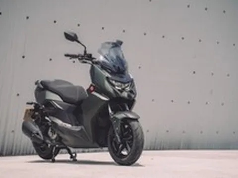 "Chiến thần cơ giáp" Aeonmotor STR X 300 trình làng: Vũ khí tối tân thách thức Honda SH 350i, dọn đường về Việt Nam?