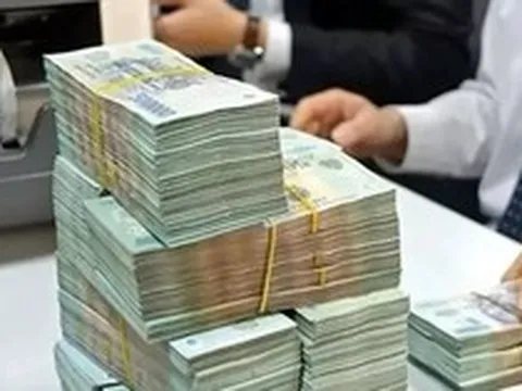 Lãi vay cao, cảnh báo nguy cơ nợ xấu tăng