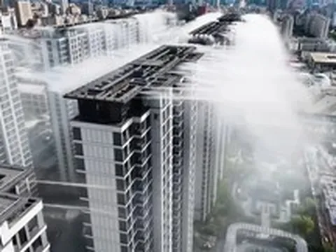 Trung Quốc tung tuyệt chiêu "mưa sân thượng" dập tắt nắng nóng: Giải pháp hạ nhiệt đô thị thông minh hay chỉ là chiêu trò tạo hiệu ứng?