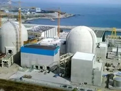 Iran tố Mỹ tấn công nhà máy điện hạt nhân