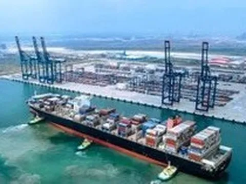 Doanh nghiệp Trung Quốc cam kết đầu tư gần 24.000 tỷ đồng xây cảng biển mới cho quốc gia "giàu nhưng nghèo khó"