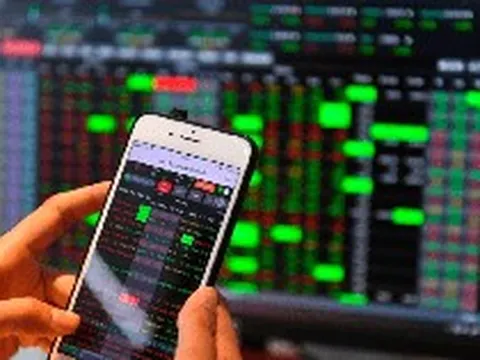 Khối ngoại càng bán, dư nợ margin càng tăng: Điều gì ẩn sau sự trùng hợp này?