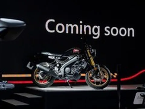 Yamaha XSR155 2026 ra mắt với phuộc USD và phanh ABS 2 kênh gây sốt Đông Nam Á