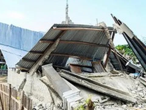 Động đất Indonesia: 51 người chết, hàng nghìn người chưa thể về nhà