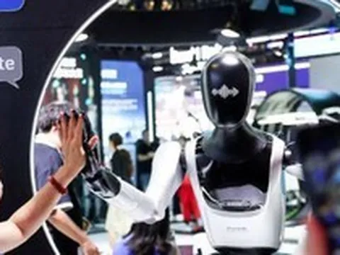 Chiếm 85% thị phần robot thế giới, Trung Quốc khởi động 'cú sốc toàn cầu' thứ hai