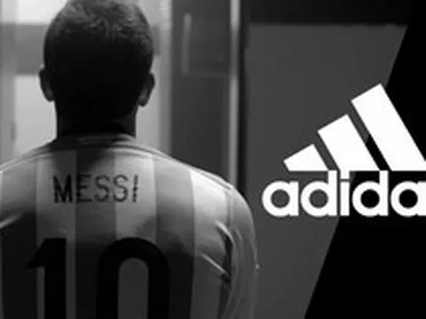 Từ khoản lỗ đầu tiên sau 30 năm đến kỷ lục nhân loại: Adidas cán đích trước giấc mơ 10 năm của Nike