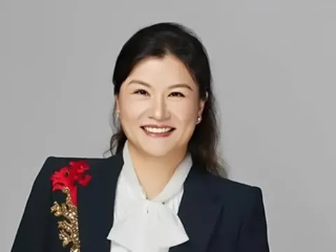 Người phụ nữ bỏ học năm 16 tuổi trở thành 'nữ hoàng chuỗi cung ứng Apple'