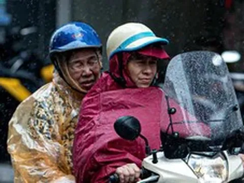 Thời tiết hôm nay 30-8: Bắc Bộ, Nam Bộ mưa, Trung Bộ nắng nóng