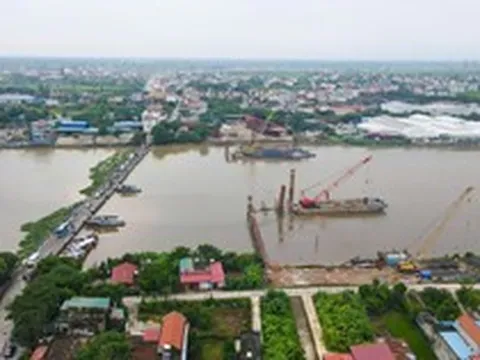 Diện mạo cây cầu vượt sông gần 600 tỷ đồng dần thành hình tại Ninh Bình