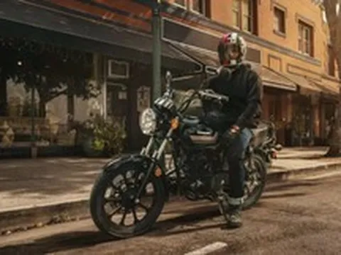 Kawasaki W175 LTD: Xe côn tay cổ điển 177cc, đơn giản đến mức gây tranh cãi