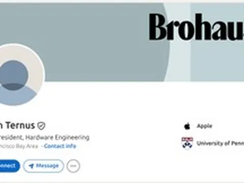 Lướt qua tài khoản LinkedIn "ít dòng" của tân CEO Apple, không ai nghĩ đây là một người đàn ông thành công