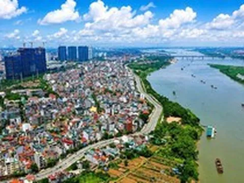 Vì sao cần quy hoạch lại không gian hai bên sông Hồng?