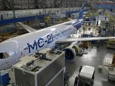 Dù đi sau, quy trình lắp ráp máy bay của Nga hiện đại không kém ai: Sở hữu công nghệ hiếm chỉ 3 nước có