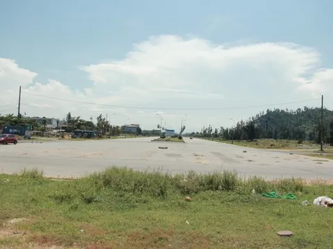 Dự án quảng trường biển ngưng trệ, làm gián đoạn việc kết nối hạ tầng du lịch ven biển Hà Tĩnh
