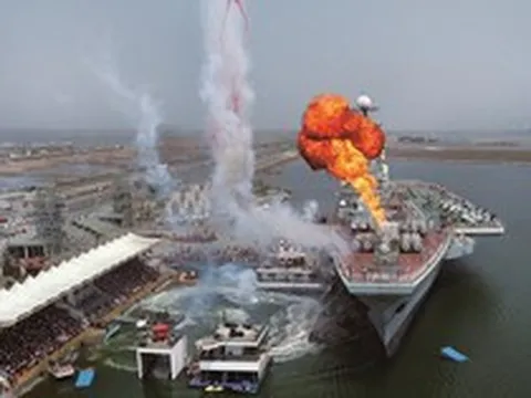Số phận trớ trêu của 4 tàu sân bay Liên Xô đóng để đối đầu Mỹ