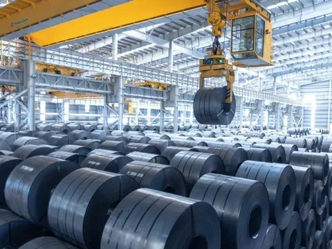 Bộ Công Thương khuyến nghị khẩn với doanh nghiệp xuất khẩu cán thép phẳng polyme sang EAEU