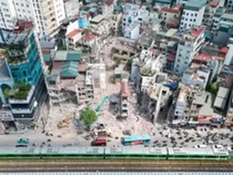 Rào chắn đường Nguyễn Trãi theo từng đoạn phục vụ thi công Vành đai 2,5