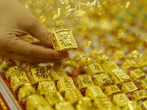 Giá vàng hôm nay (18/9): Vàng miếng SJC và nhẫn tăng vọt 1,2 triệu đồng/lượng