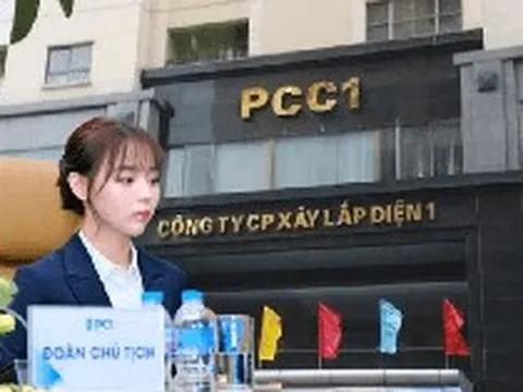 Nữ chủ tịch sinh năm 1999 vừa ký một quyết định quan trọng