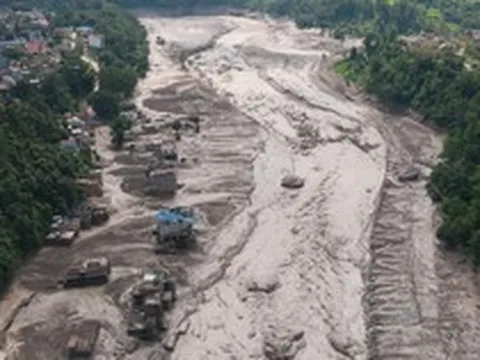 Chuyện gì xảy ra với người đàn ông Malaysia trở về sau 37 ngày trốn lũ Nepal?