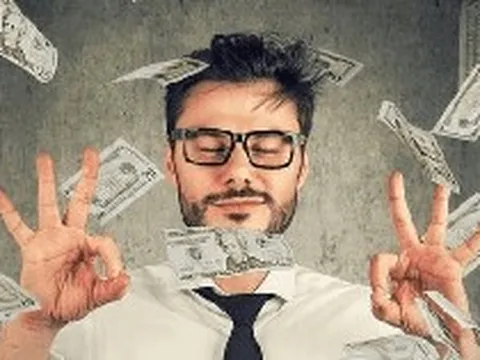 Chuyên gia Mirae Asset gọi tên 2 cổ phiếu tiềm năng giữa môi trường lãi suất tăng cao