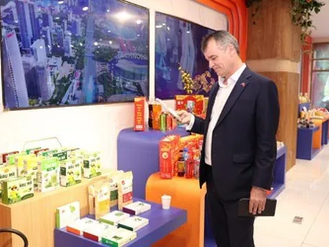 Chủ tịch Auscham: "Doanh nghiệp Việt không nên chỉ tập trung vào việc giảm giá thành"