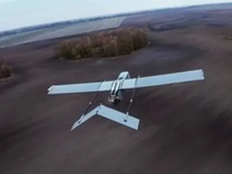 SpaceX hạn chế hoạt động của Starlink trên UAV Ukraine theo yêu cầu từ ông Trump