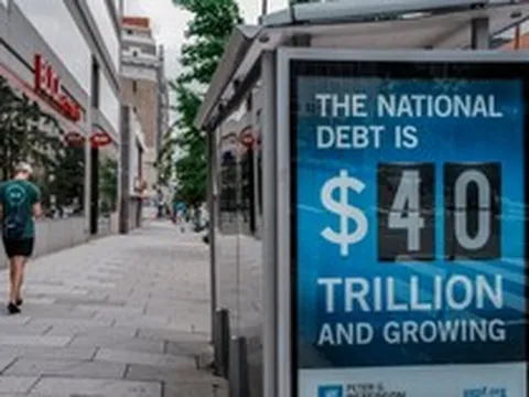 Kinh tế Mỹ nhận tin buồn: Thâm hụt ngân sách cao thứ 3 lịch sử, chiếm 6% GDP