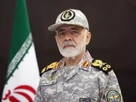 Iran cảnh báo Mỹ và Israel