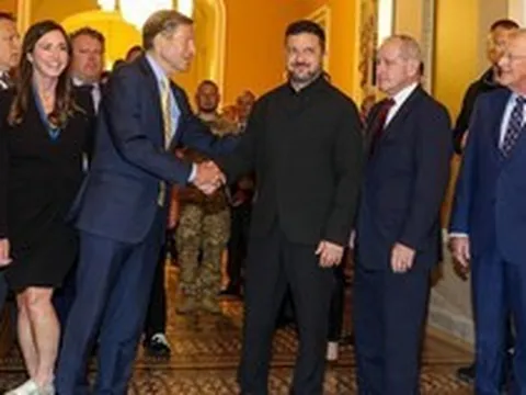 Tổng thống Zelensky vận động các thượng nghị sĩ Mỹ gây áp lực lên ông Trump