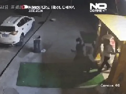 Động đất 7 độ trong đêm ở Trung Quốc, hàng chục người thương vong
