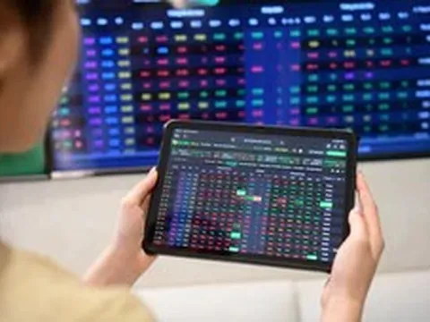 Chứng khoán OCBS không lưu ghi âm 21 giao dịch, bị phạt hơn 342 triệu đồng