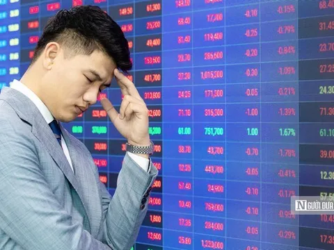 VN-Index dưới áp lực chốt lời, chưa vội mở rộng giải ngân