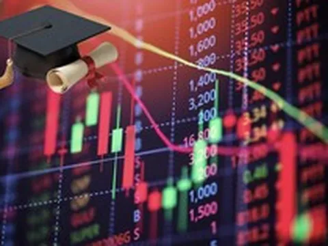 Một Phó Giáo sư - Tiến sĩ toán lý vừa mất 1.500 tỷ trên sàn chứng khoán