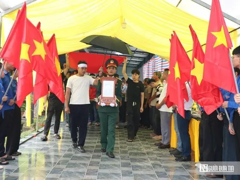 Xúc động lễ truy điệu liệt sĩ Phạm Duy Trinh sau gần nửa thế kỷ