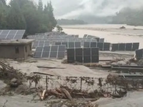 Vỡ hồ băng ở Bhutan: 7,4 triệu khối nước đe dọa phá hủy thủy điện