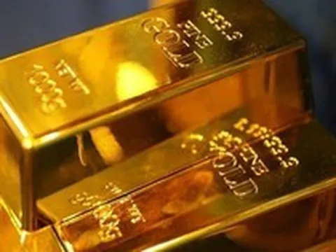 Giá vàng hôm nay 31/10: Tiếp tục giảm mạnh, mất mốc 4.000 USD/ounce