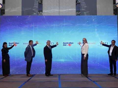 Chuyên nghiệp hóa nghề chăm sóc – Động lực phát triển của ngành dịch vụ dành cho người cao tuổi tại Việt Nam