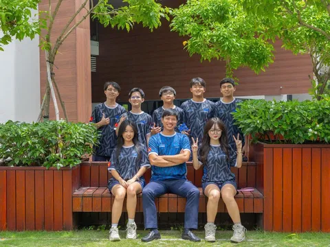 Trường Đinh Thiện Lý chinh phục VEX World Championship 2026 với quyết tâm và bản lĩnh